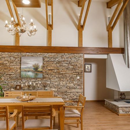 Luxury Chalets Pirin Golf & Country Club 班斯科 外观 照片