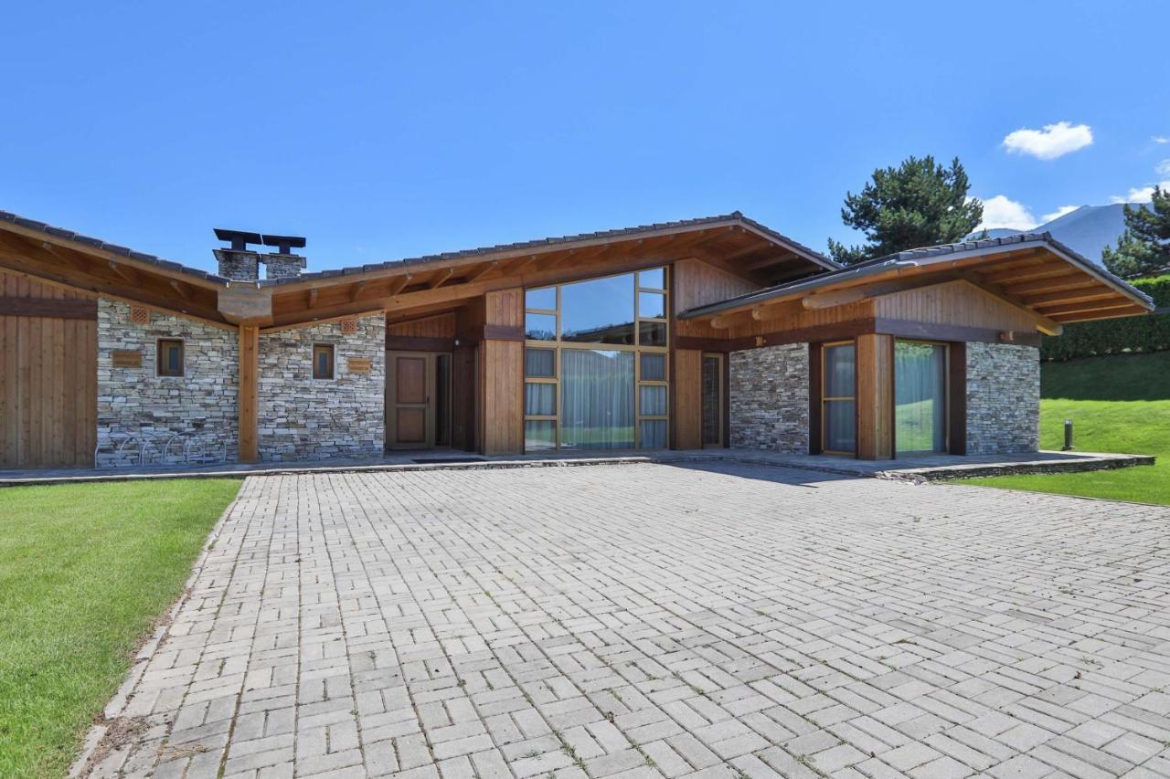 Luxury Chalets Pirin Golf & Country Club 班斯科 外观 照片