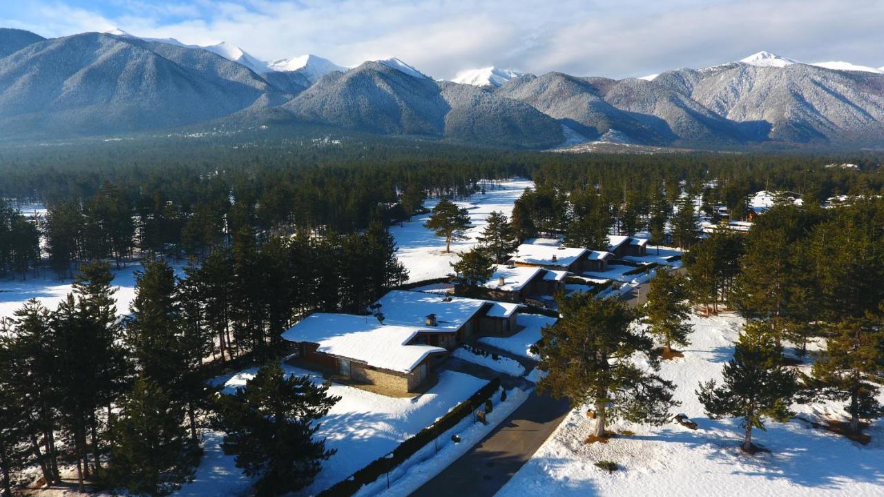 Luxury Chalets Pirin Golf & Country Club 班斯科 外观 照片