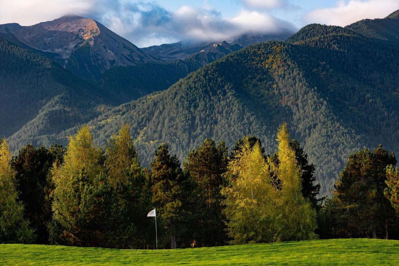 Luxury Chalets Pirin Golf & Country Club 班斯科 外观 照片