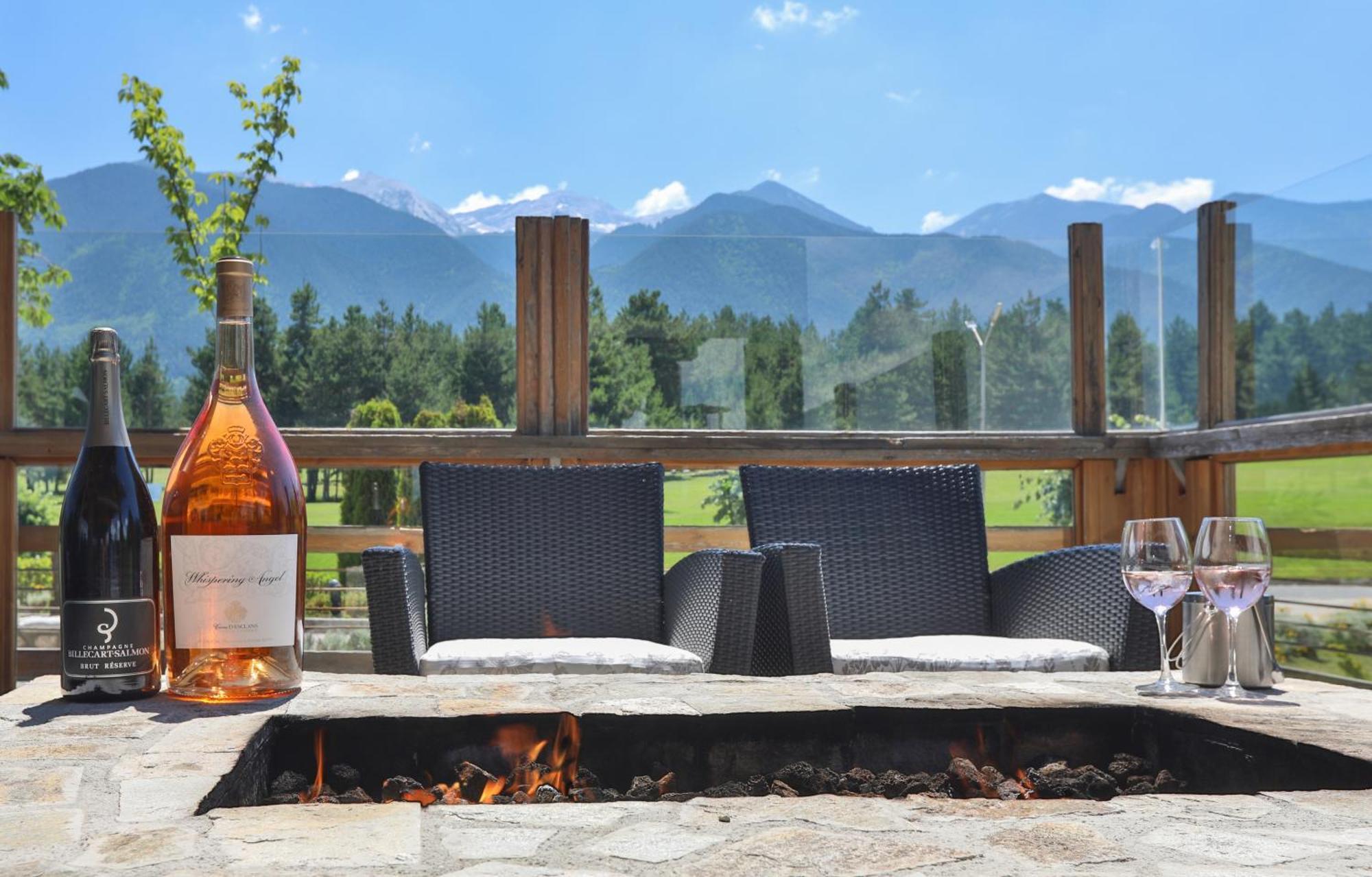 Luxury Chalets Pirin Golf & Country Club 班斯科 外观 照片