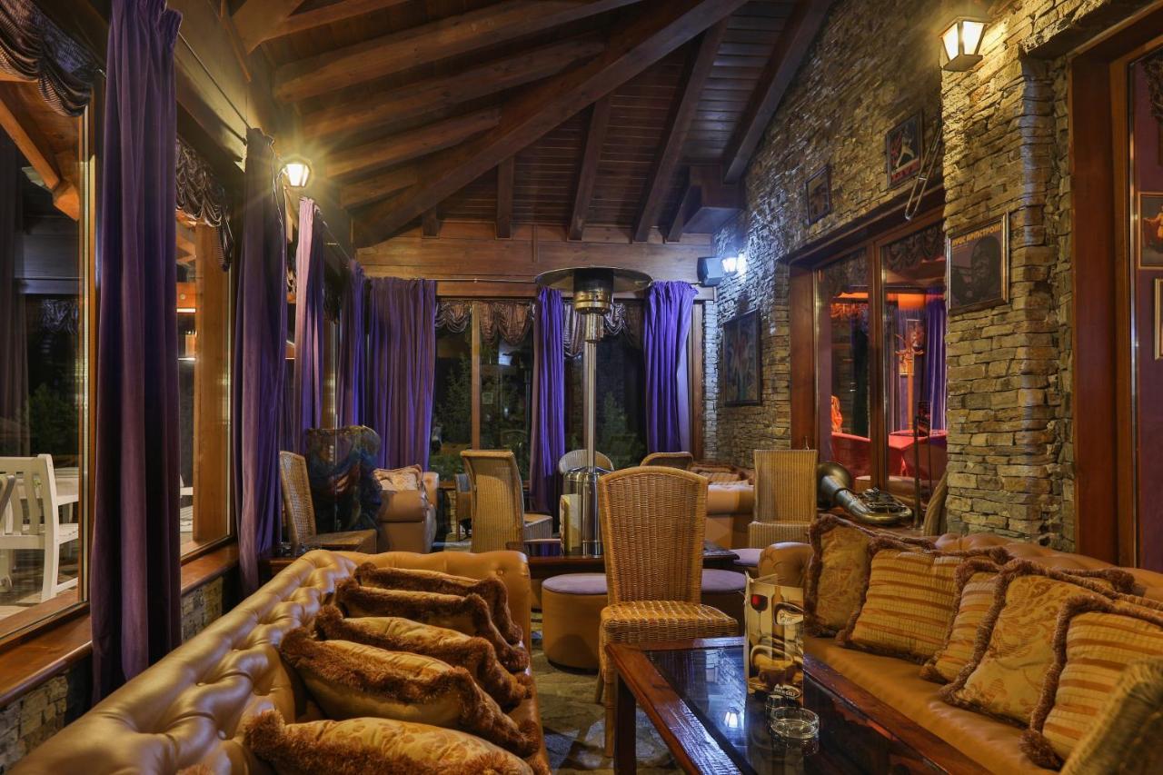 Luxury Chalets Pirin Golf & Country Club 班斯科 外观 照片