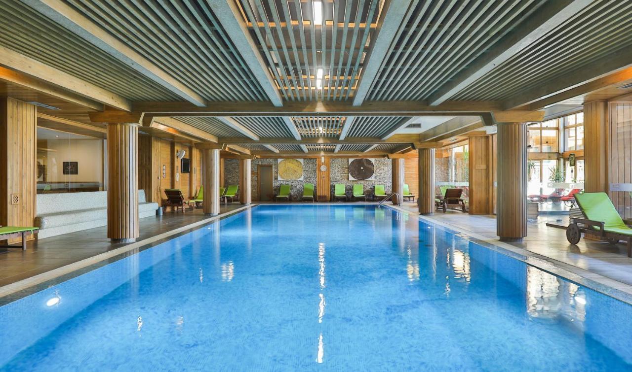 Luxury Chalets Pirin Golf & Country Club 班斯科 外观 照片