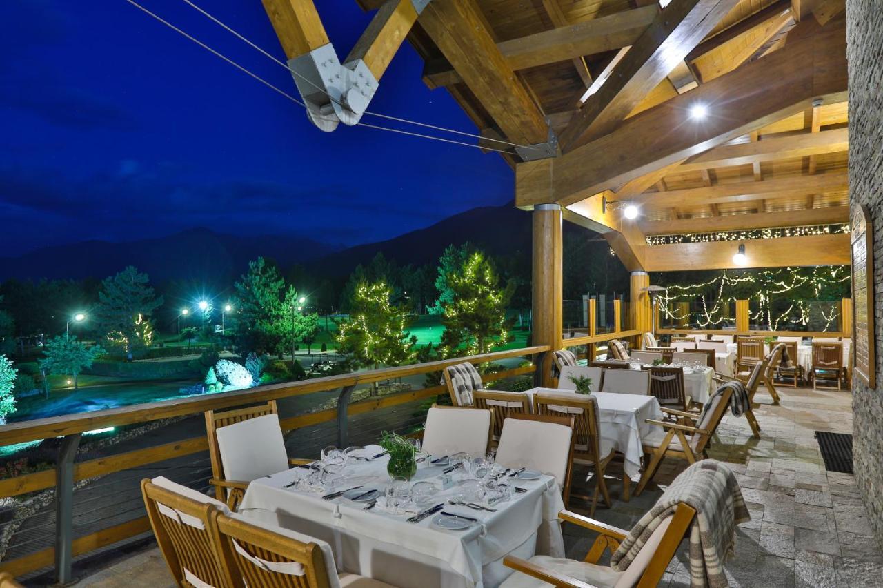 Luxury Chalets Pirin Golf & Country Club 班斯科 外观 照片