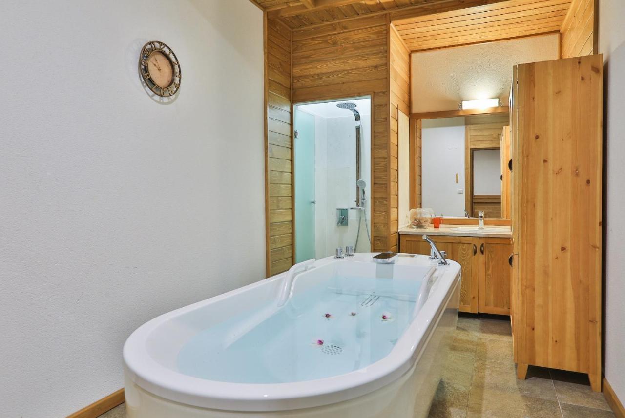 Luxury Chalets Pirin Golf & Country Club 班斯科 外观 照片