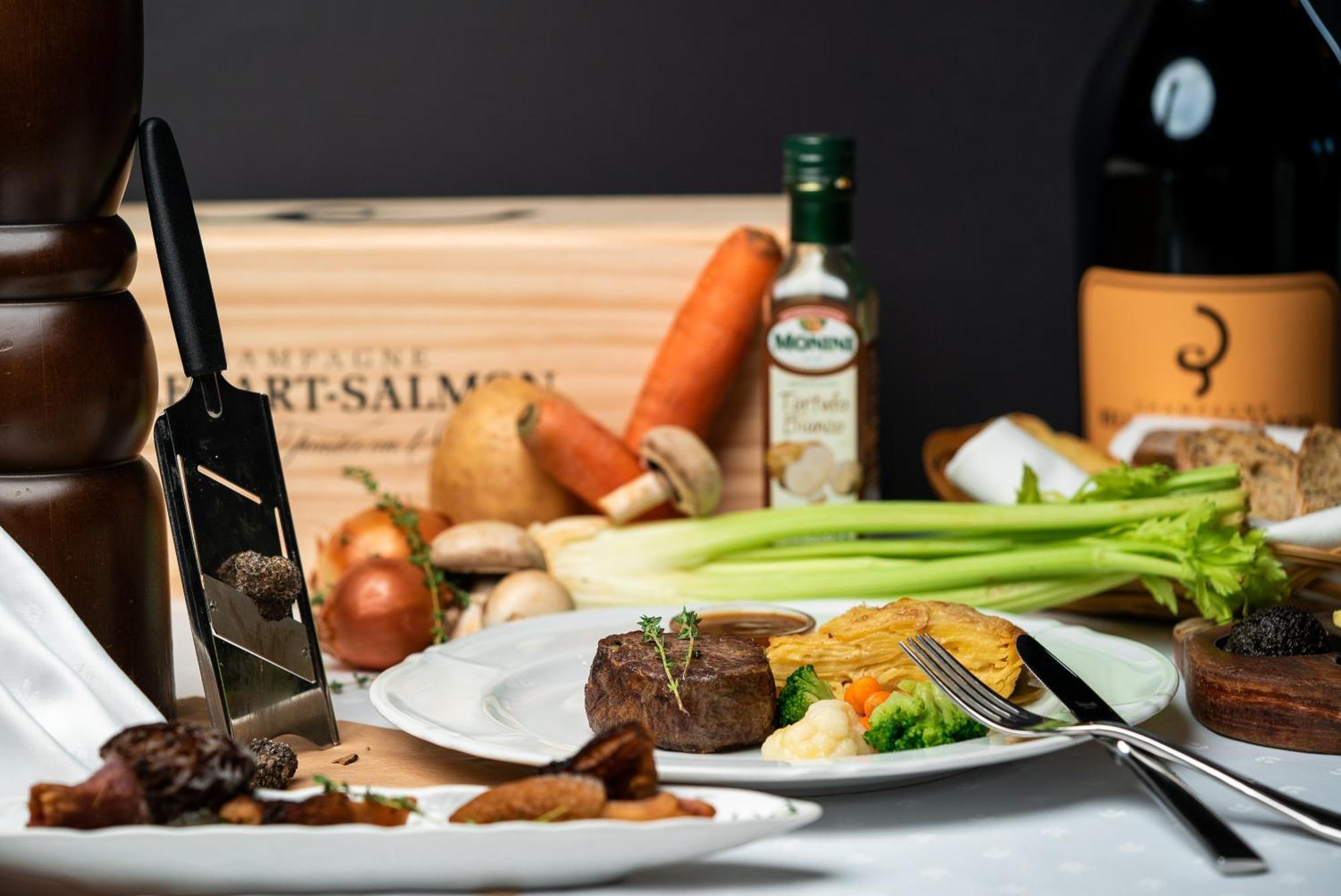 Luxury Chalets Pirin Golf & Country Club 班斯科 外观 照片