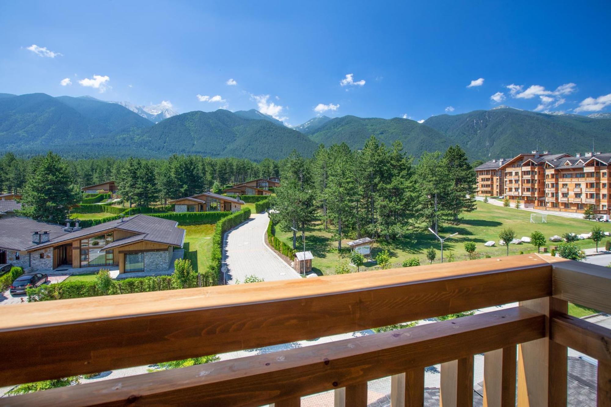 Luxury Chalets Pirin Golf & Country Club 班斯科 外观 照片